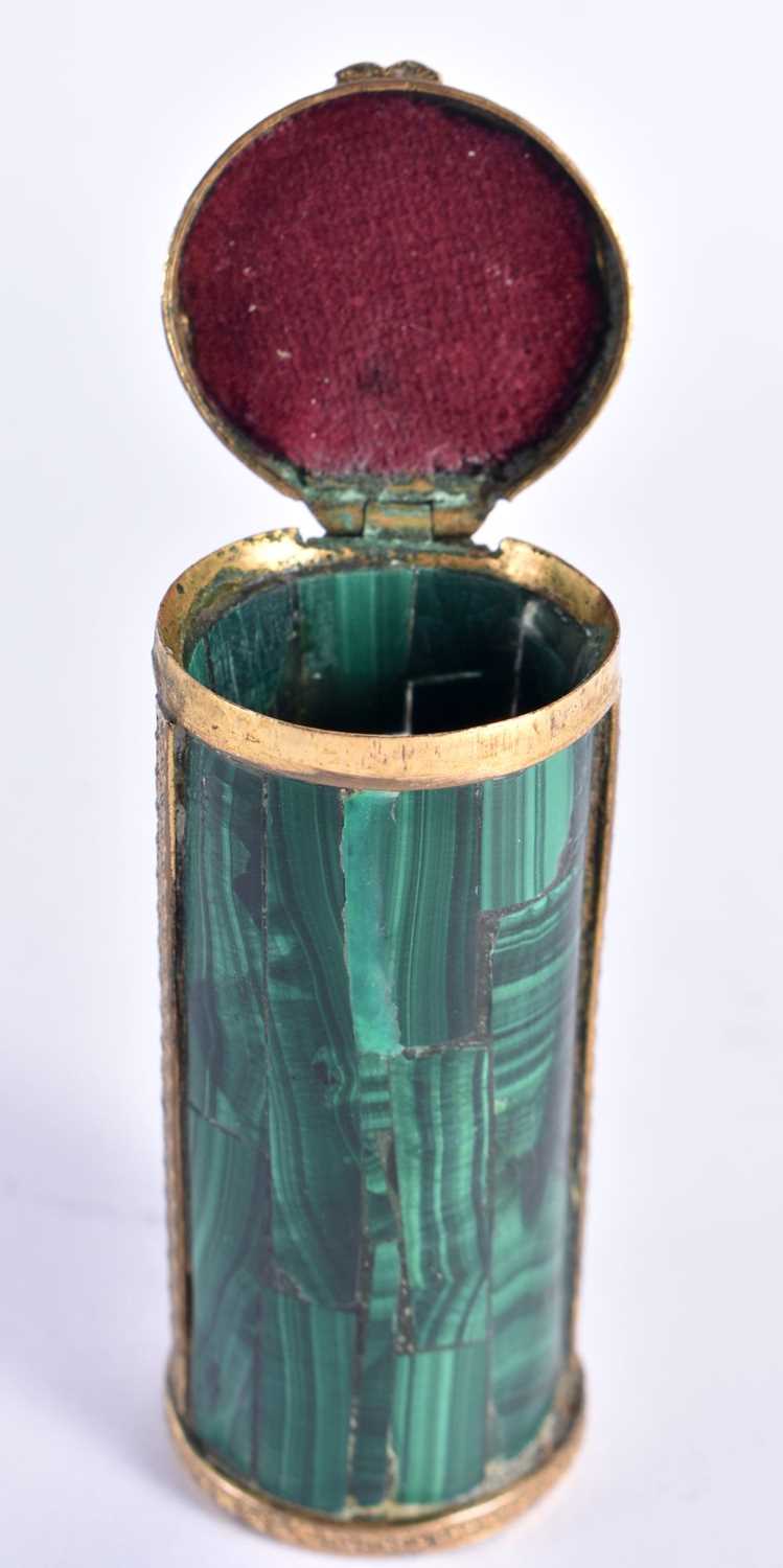 A CHARMING 19TH CENTURY FRENCH CARVED MALACHITE GILT MOUNTED VESTA CASE of naturalistic form. 6.25 - Image 2 of 6