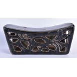 A 16TH/17TH CENTURY CHINESE BROWN AND BLACK GLAZED POTTERY PILLOW Late Ming. 24 cm x 10 cm.