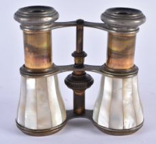 A PAIR OF MOTHER OF PEARL OPERA GLASSES. 9 cm x 9.25 cm.