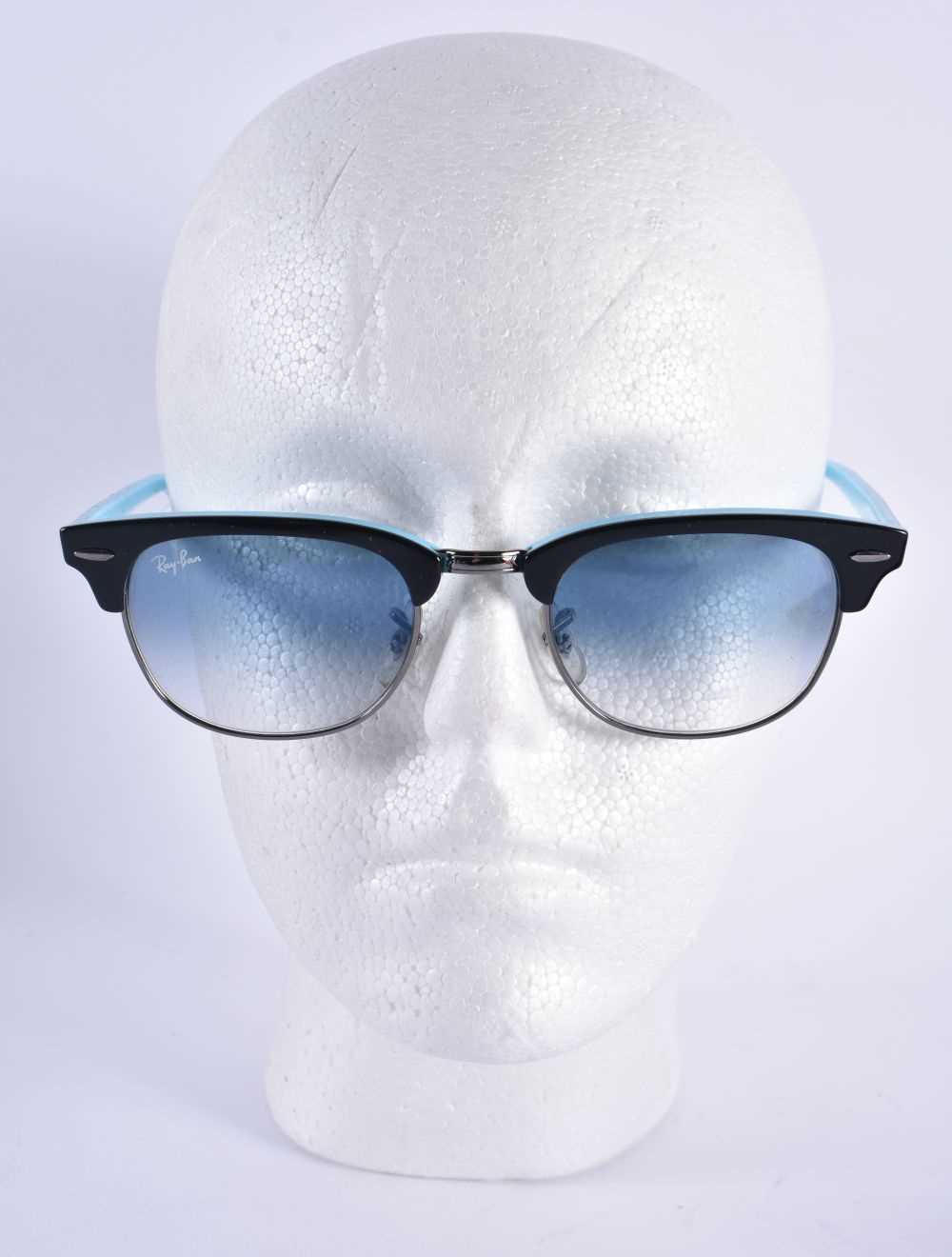 FOUR PAIRS OF RAY BAN SUNGLASSES. 15 cm wide. (4) - Image 2 of 9