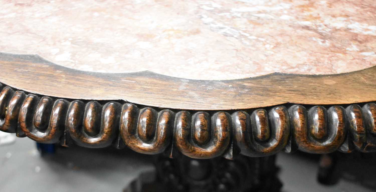 A LARGE 19TH CENTURY CHINESE CARVED HARDWOOD MARBLE INSET TABLE Qing, the banding formed with - Image 17 of 22