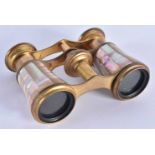 A PAIR OF MOTHER OF PEARL OPERA GLASSES. 9 cm x 8 cm extended.