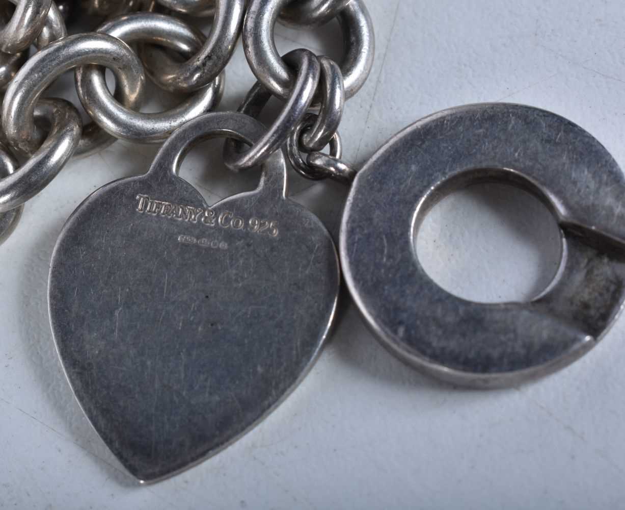 Silver necklace with heart tag by designer Tiffany & Co. Stamped Tiffany 925, Length 41cm, weight - Image 2 of 3