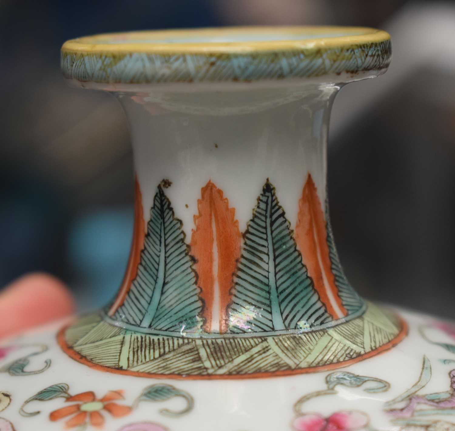 A FINE LATE 19TH CENTURY CHINESE FAMILLE ROSE PORCELAIN BULBOUS VASE Qing, enamelled with fierce - Image 8 of 21