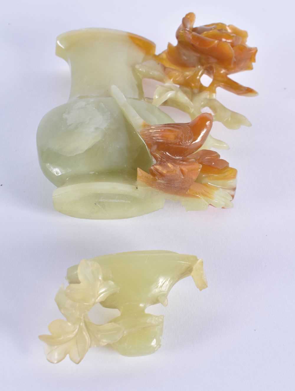 AN EARLY 20TH CENTURY CHINESE FLATTENED JADE VASE AND COVER Late Qing/Republic, formed with overlaid - Image 5 of 5
