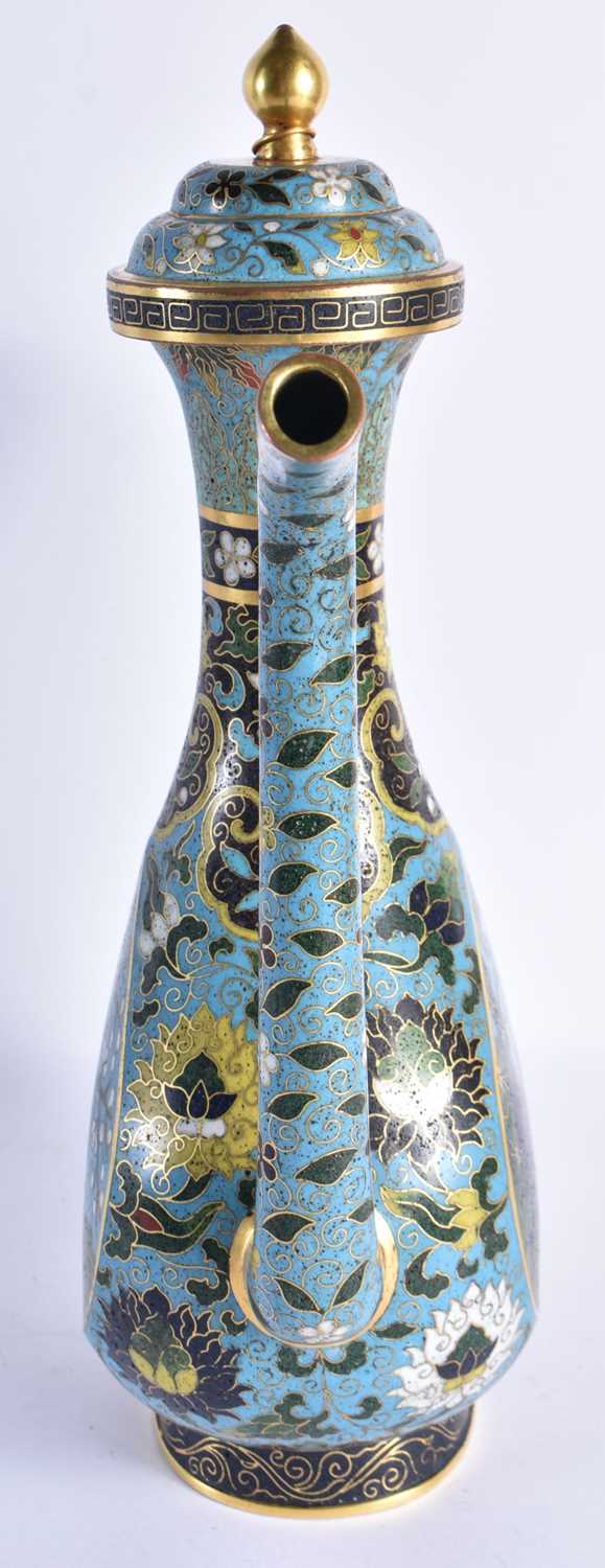A FINE AND RARE CHINESE CLOISONNE ENAMEL EWER AND COVER probably Ming, decorated with shaped - Image 5 of 9