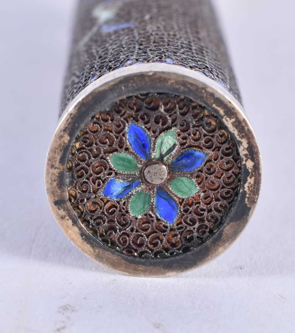 A RARE LATE 19TH CENTURY CHINESE SILVER AND ENAMEL CYLINDRICAL HOLDER AND COVER Qing, decorated with - Image 7 of 7