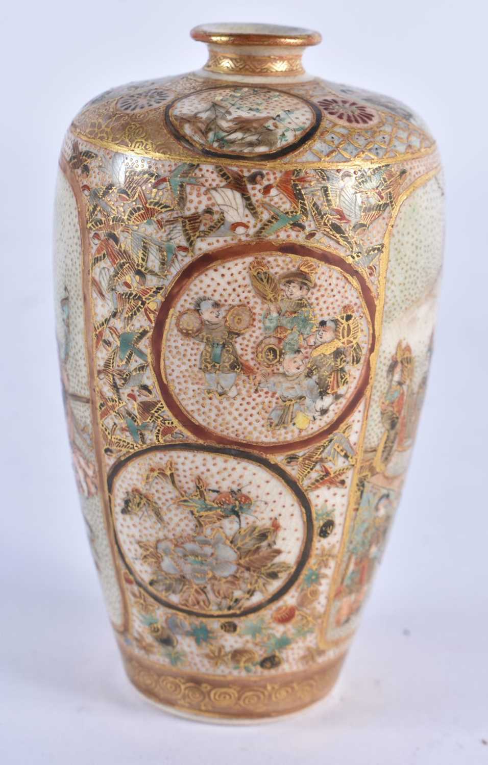 A SMALL 19TH CENTURY JAPANESE MEIJI PERIOD SATSUMA POTTERY VASE painted with figures and birds - Image 2 of 14