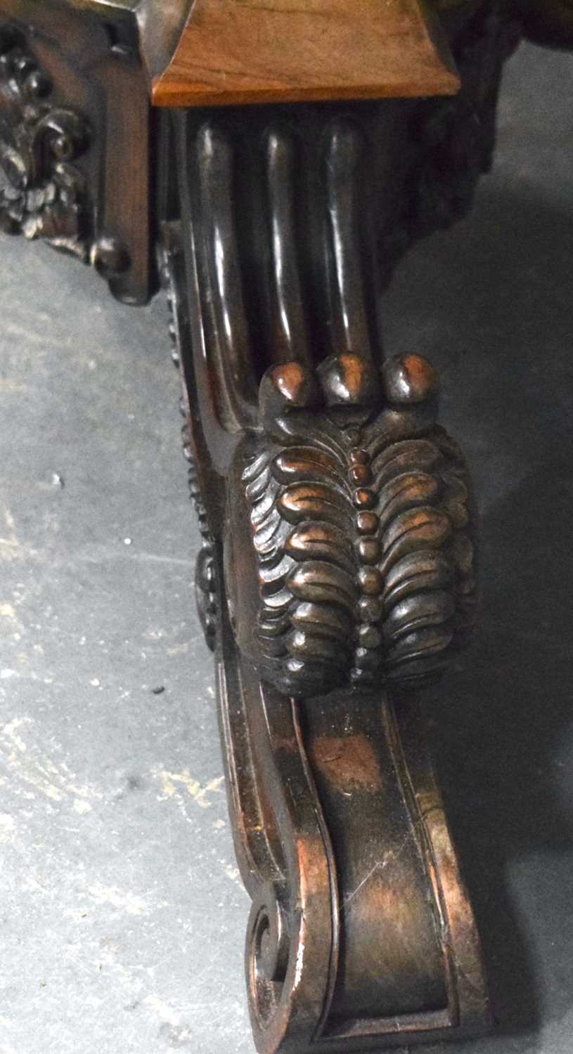 A LARGE 19TH CENTURY CHINESE CARVED HARDWOOD MARBLE INSET TABLE Qing, the banding formed with - Image 2 of 22
