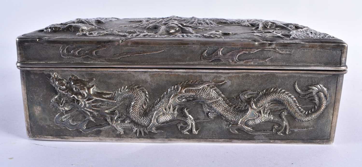 A RARE LARGE 19TH CENTURY CHINESE EXPORT REPOUSSE SILVER BOX Qing, signed KPC, decorated with a - Image 4 of 24