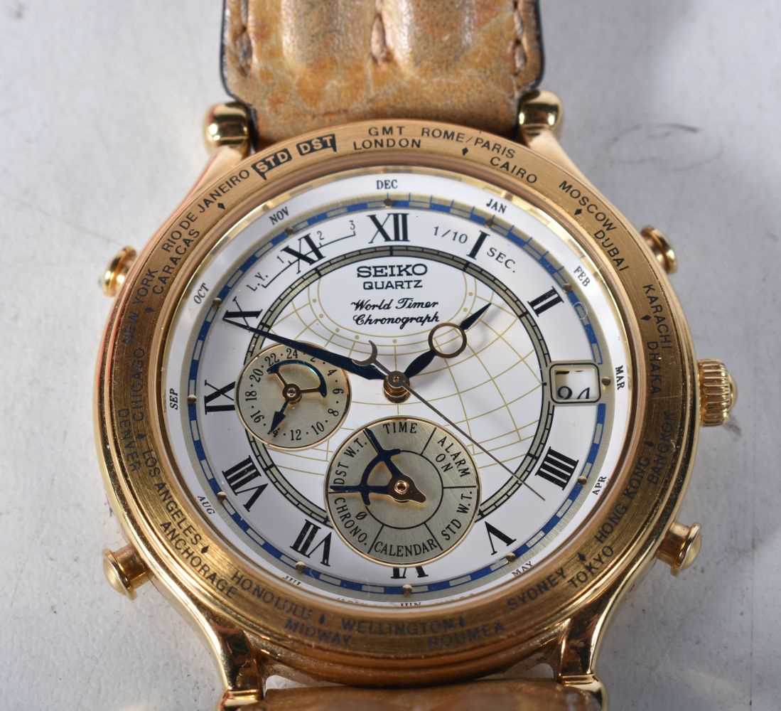 SEIKO QUARTZ World Timer Chronograph Gentlemen's watch.  4.1cm incl crown, working