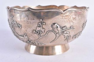 AN ANTIQUE CHINESE SILVER SCALLOPED BOWL by Zeewo. 498 grams. 18.5 cm x 10 cm.
