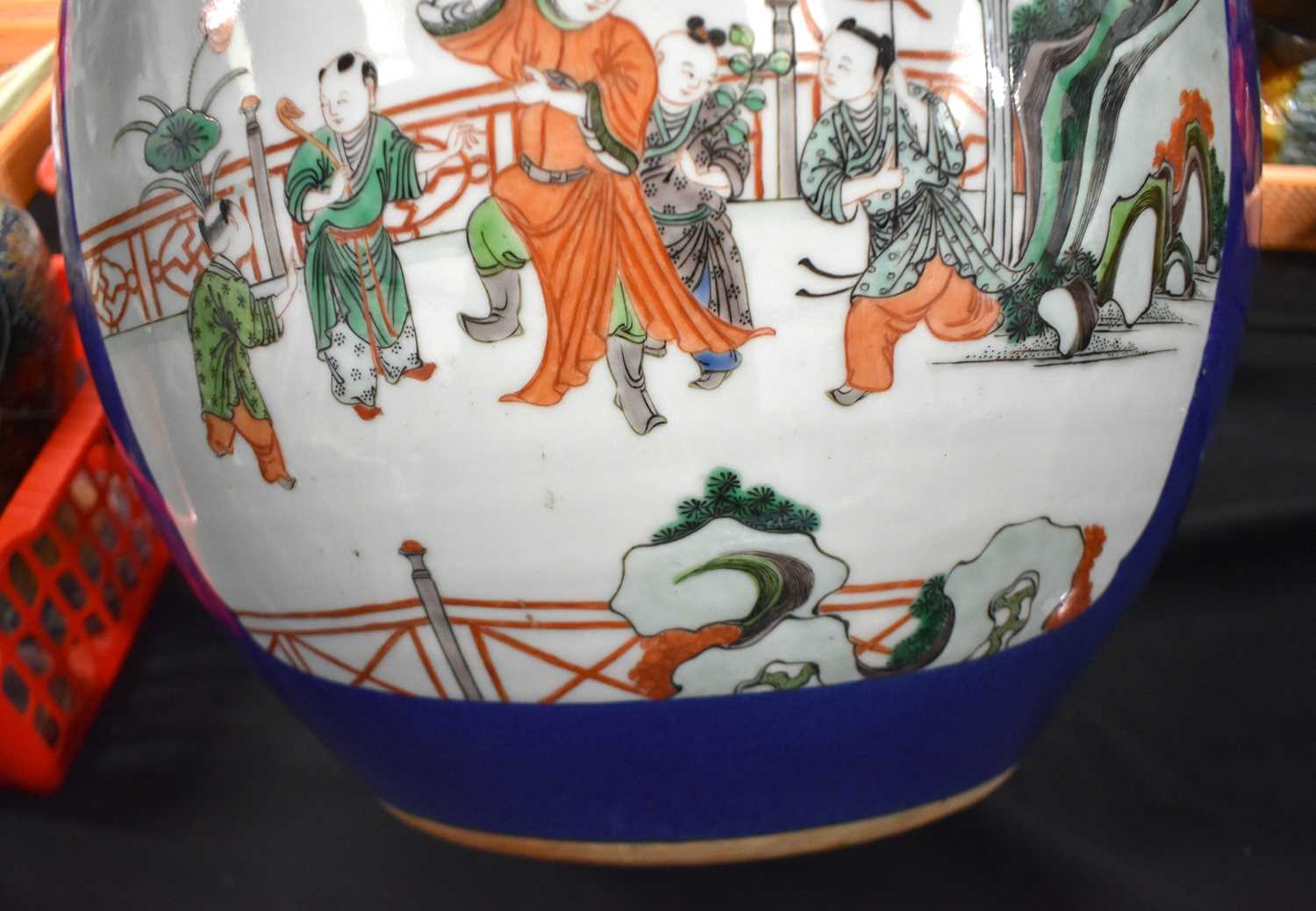 A LARGE 19TH CENTURY CHINESE POWDER BLUE FAMILLE VERTE ENAMELLED JARDINIERE Kangxi style, painted - Image 12 of 29