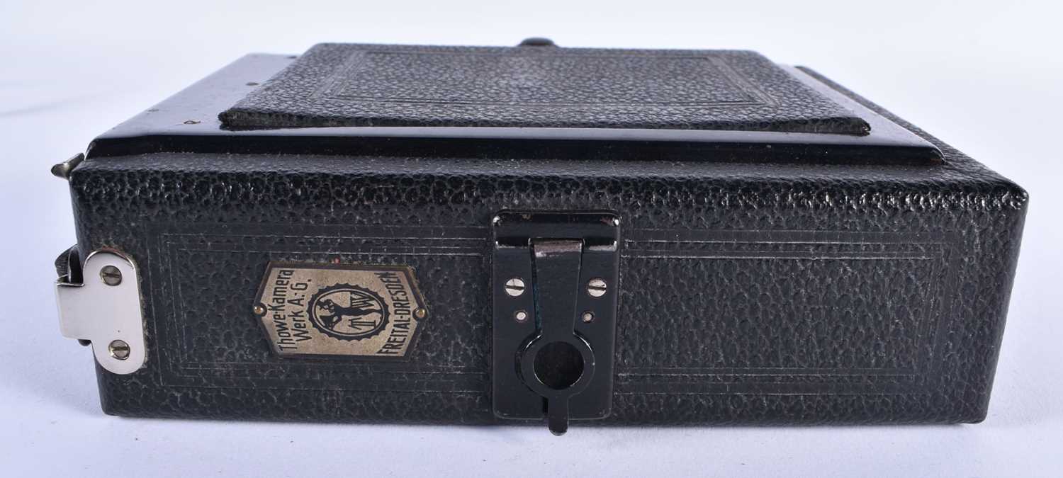 Thowe KW Klappkamera ANTIQUE CAMERA w/ Original Leather Case & Slides. 20 cm x 14 cm. - Image 3 of 5
