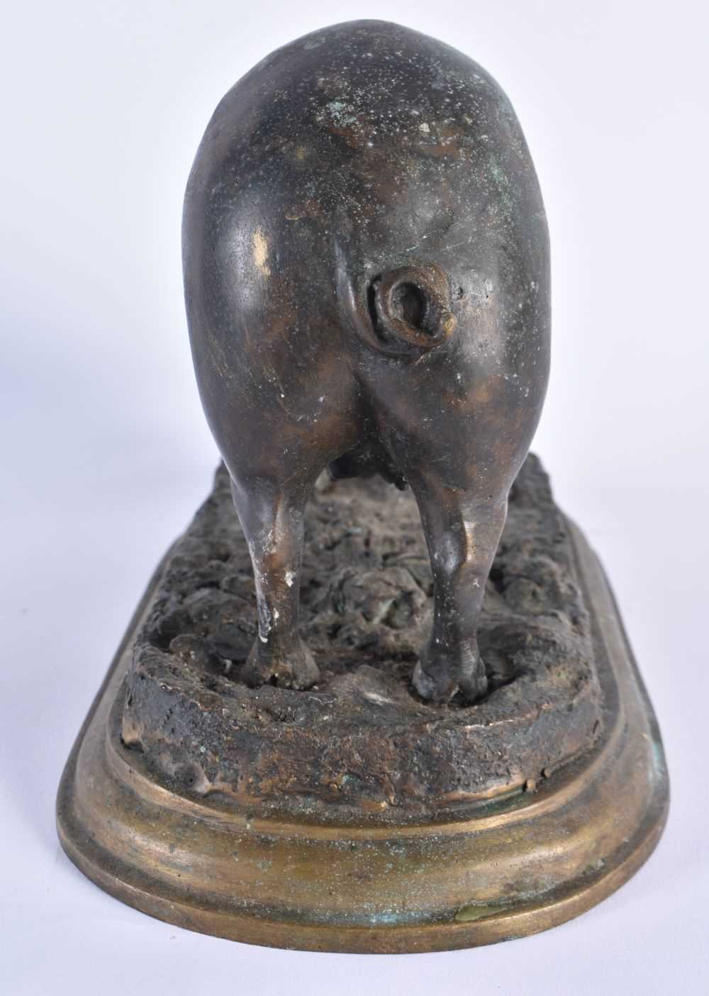 AN ANTIQUE FRENCH BRONZE FIGURE OF A TRUFFLE SOW PIG After Jules Moigniez. 22 cm x 16 cm. - Image 4 of 6