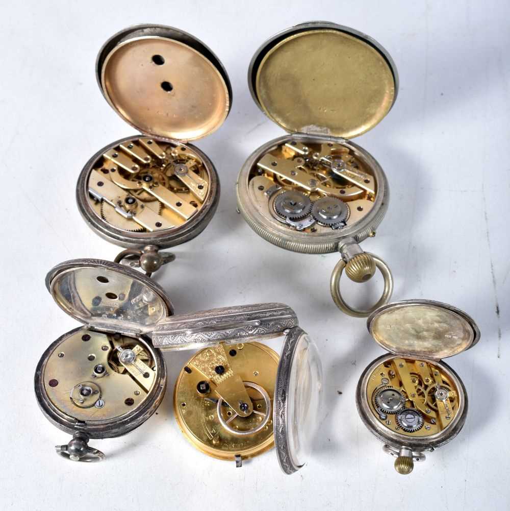 An Edwardian Silver Pocket Watch Hallmarked Chester 1903 together with 2 other silver Pocket Watches - Image 3 of 3