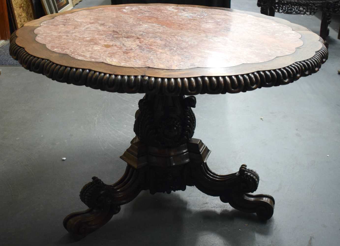 A LARGE 19TH CENTURY CHINESE CARVED HARDWOOD MARBLE INSET TABLE Qing, the banding formed with - Image 7 of 22