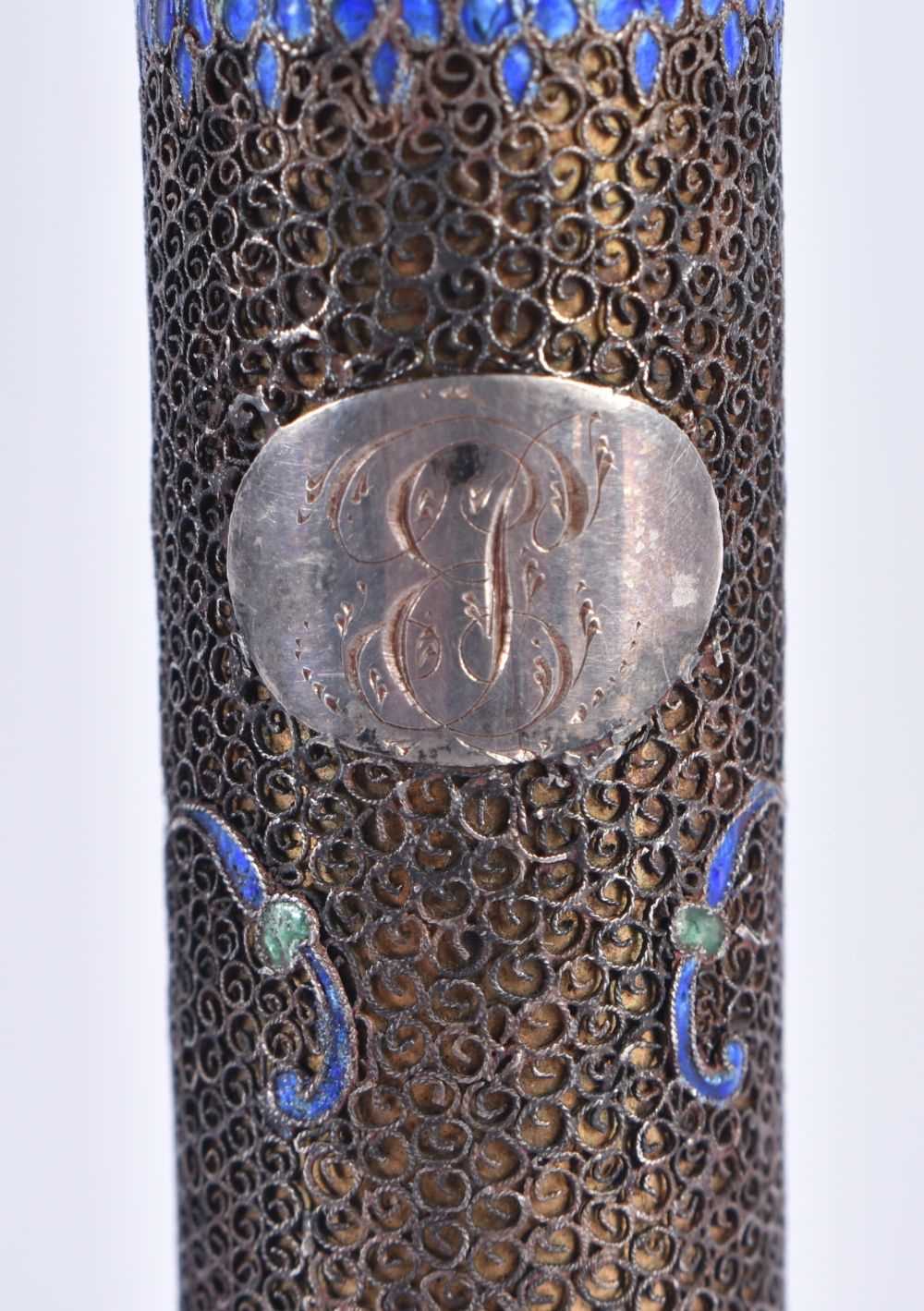 A RARE LATE 19TH CENTURY CHINESE SILVER AND ENAMEL CYLINDRICAL HOLDER AND COVER Qing, decorated with - Image 2 of 7