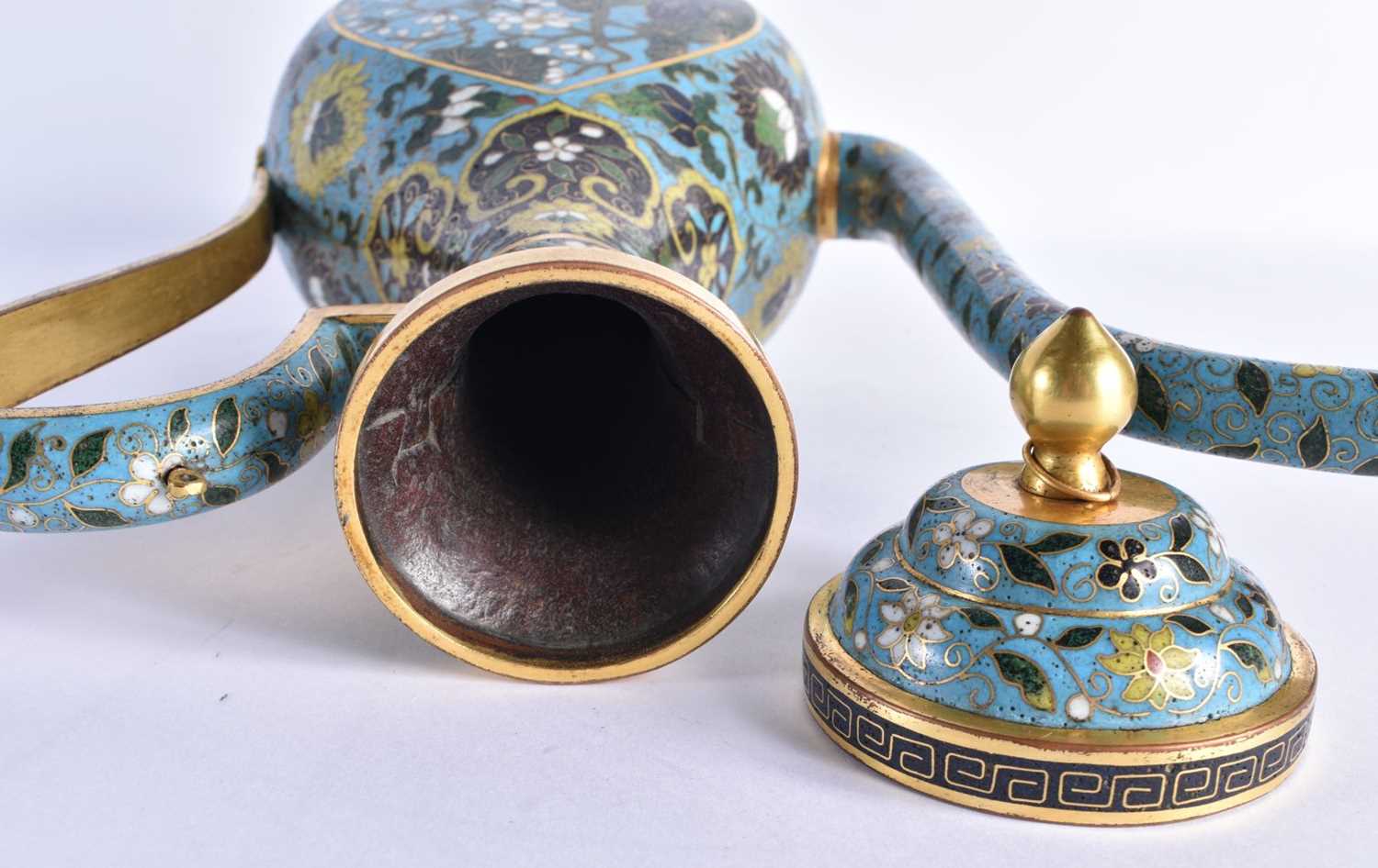 A FINE AND RARE CHINESE CLOISONNE ENAMEL EWER AND COVER probably Ming, decorated with shaped - Image 8 of 9