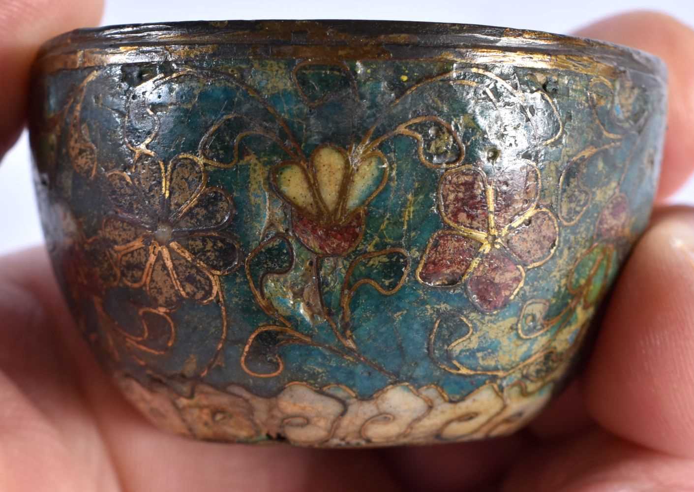TWO RARE 16TH CENTURY CHINESE CLOISONNE ENAMEL TEABOWLS Ming. Largest 5.25 cm wide. (2) - Image 4 of 21