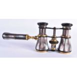 A PAIR OF MOTHER OF PEARL OPERA GLASSES 8 x 20cm extended