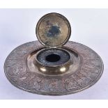 AN ANTIQUE ELKINGTON & CO SILVER PLATED REPOUSSE INKWELL. 18 cm diameter.