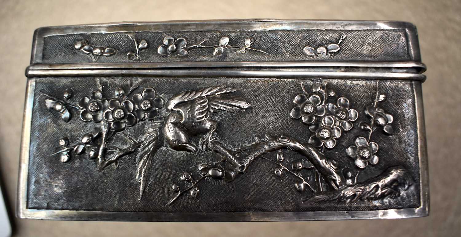 A RARE LARGE 19TH CENTURY CHINESE EXPORT REPOUSSE SILVER BOX Qing, signed KPC, decorated with a - Image 14 of 24