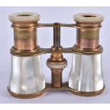 A PAIR OF MOTHER OF PEARL OPERA GLASSES. 9 cm x 9.25 cm.