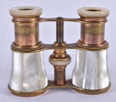 A PAIR OF MOTHER OF PEARL OPERA GLASSES. 9 cm x 9.25 cm.