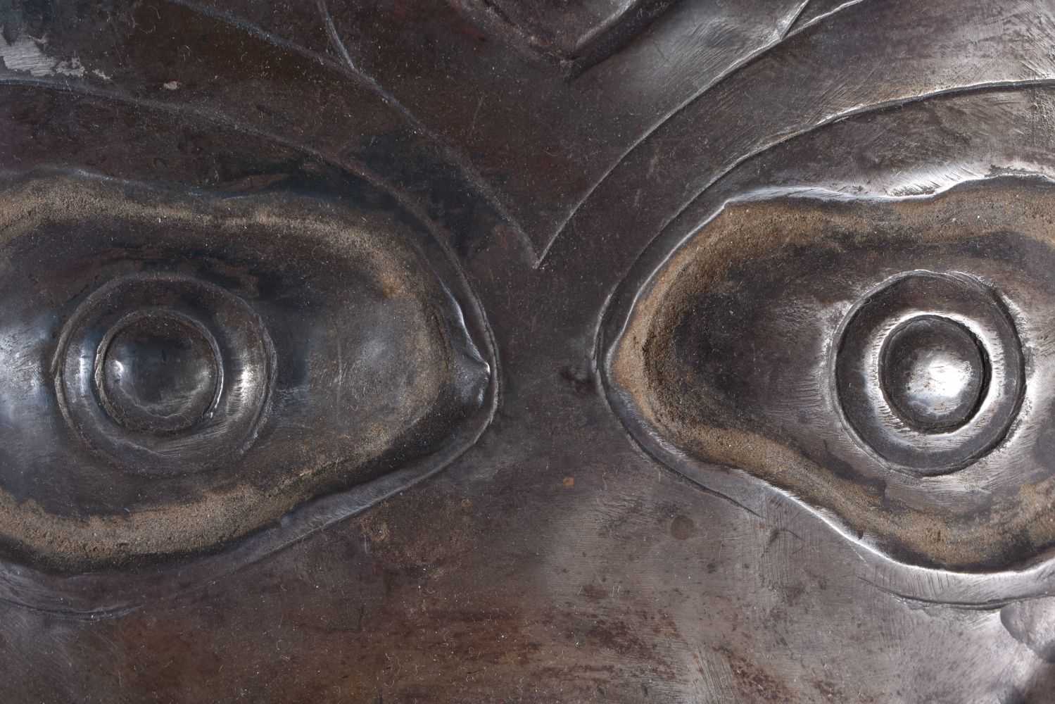 A LARGE 18TH CENTURY CHINESE TIBETAN MIXED METAL POLYCHROMED MASK. 44 cm x 42 cm. - Image 3 of 5