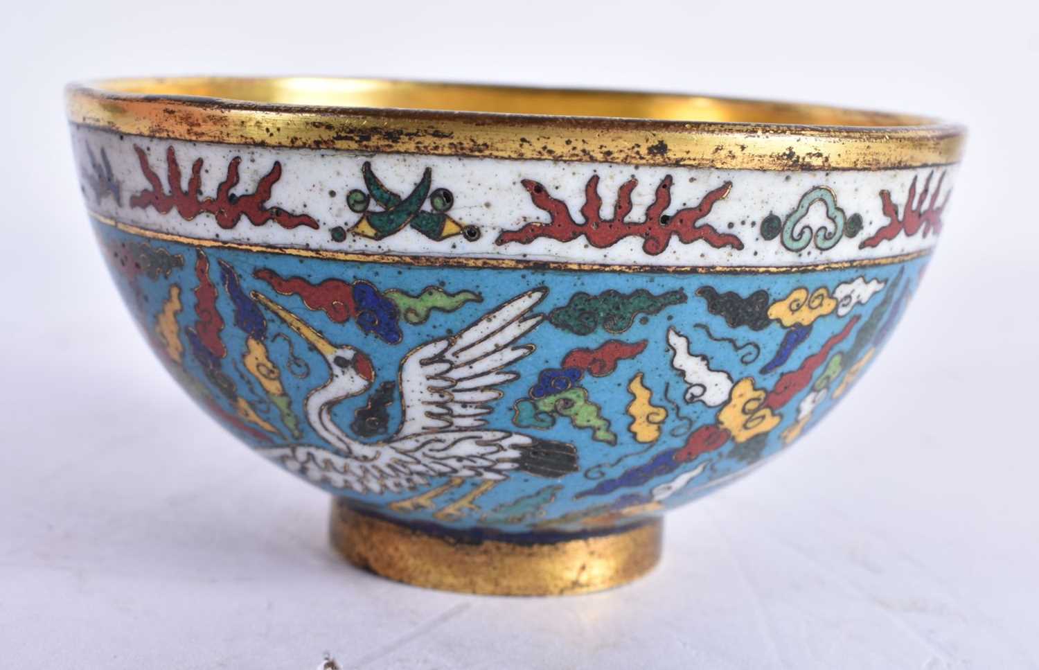 A FINE PAIR OF CLOISONNE ENAMEL BRONZE BOWLS Jiajing mark and probably of the period, decorated on a - Image 5 of 16