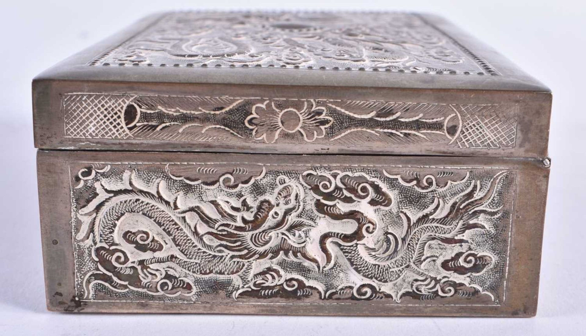 AN ANTIQUE CHINESE SILVER REPOUSSE DRAGON BOX. 267 grams. 15 cm x 10 cm. - Image 3 of 5