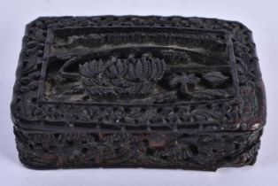 A RARE 19TH CENTURY CHINESE CARVED TORTOISESHELL SNUFF BOX AND COVER Qing. 8 cm x 5.5 cm.