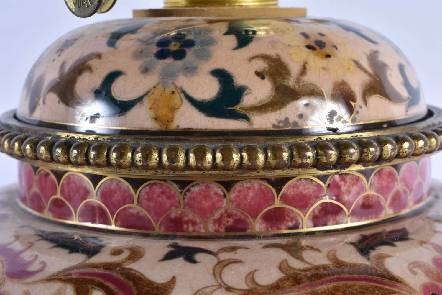 A VERY RARE 19TH CENTURY HUNGARIAN ZSOLNAY PECS OIL BURNER LAMP painted with floral sprays in the - Bild 5 aus 13