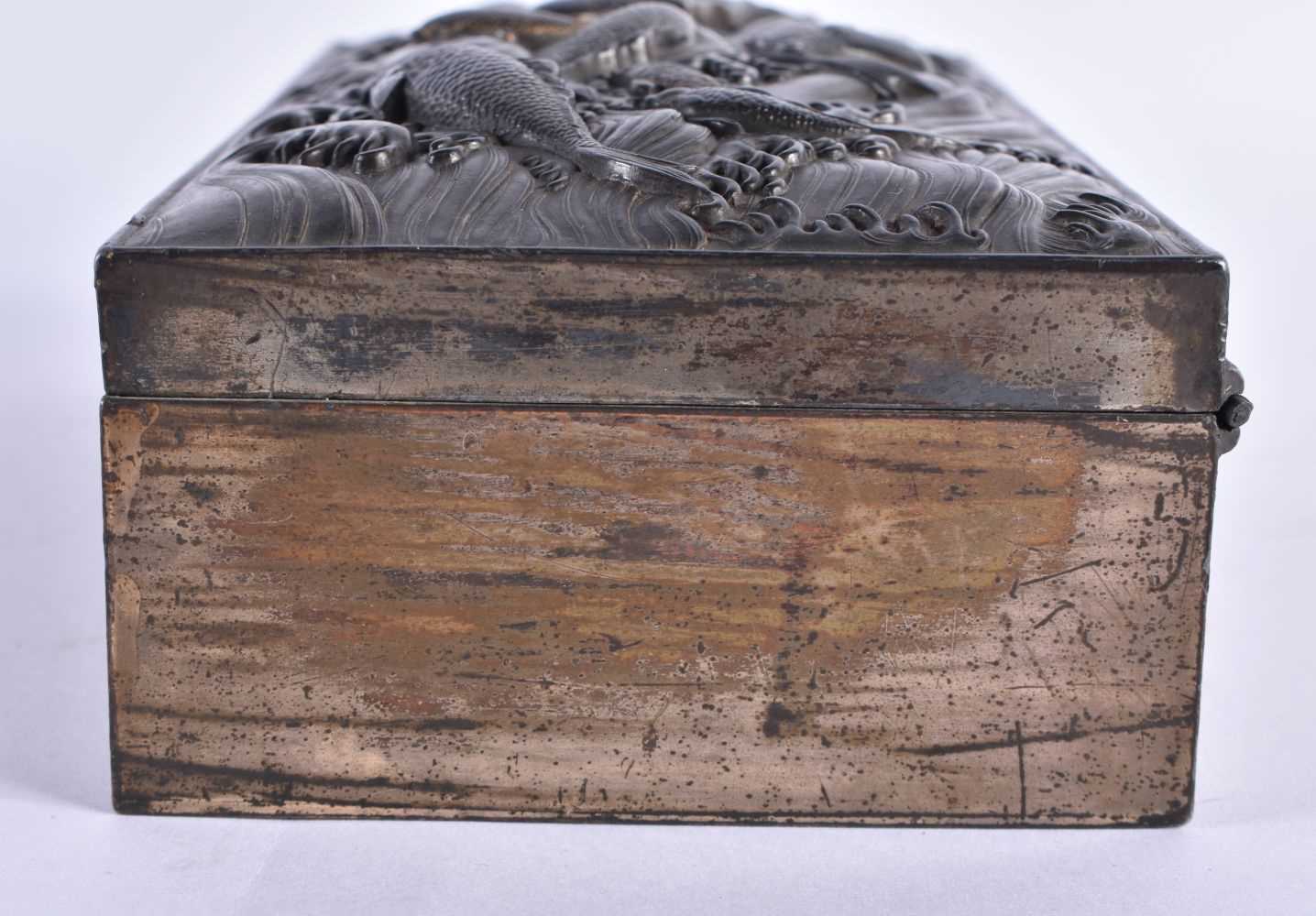 A 19TH CENTURY JAPANESE MEIJI PERIOD SILVERED BRONZE TRINKET BOX decorated with carp crashing - Image 4 of 5