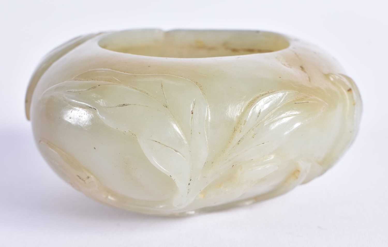 A GOOD 19TH CENTURY CHINESE CARVED JADE BRUSH WASHER Qing, of well hollowed form, overlaid with bats