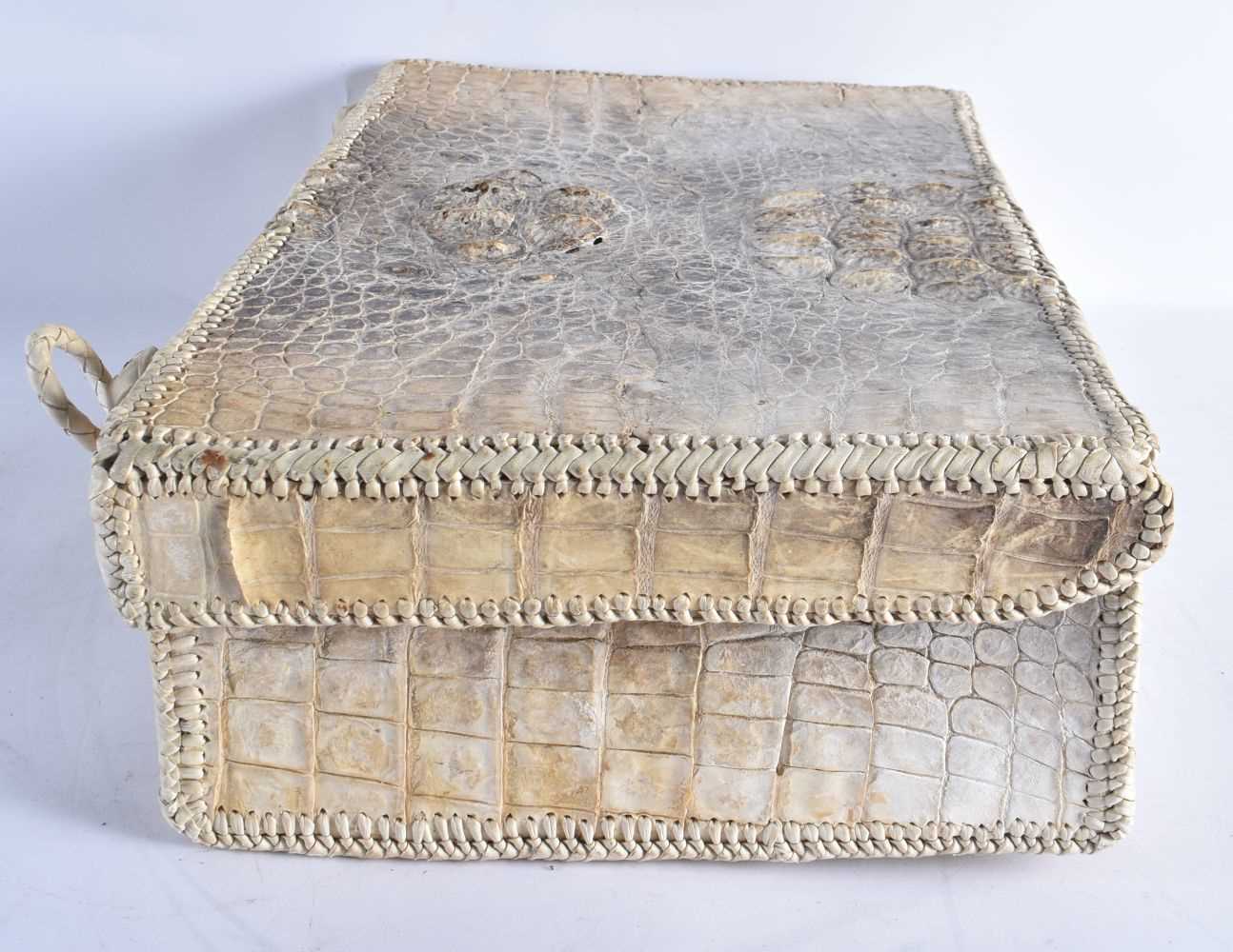 A RARE TAXIDERMY ANTQUE CROCODILE WORKED SUITCASE. 50 cm x 34 cm. - Image 2 of 7