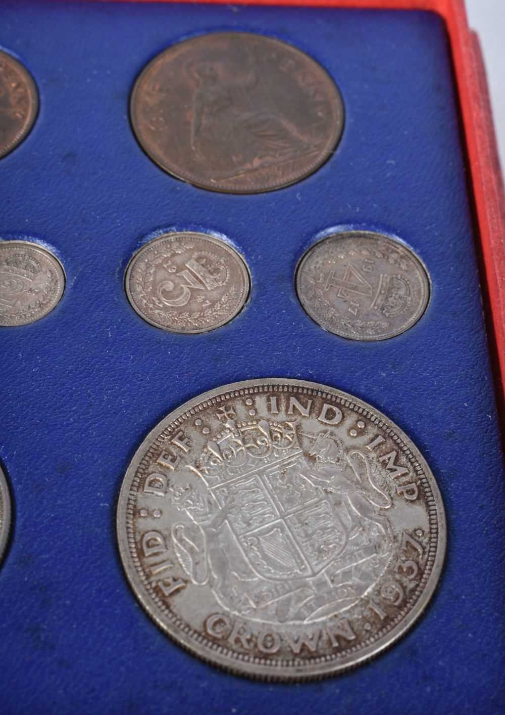 UK 1937 GEORGE VI MAUNDY 15 COIN SET.  INCLUDES: CROWN , HALF CROWN , FLORIN , SCOTTISH AND - Image 4 of 4