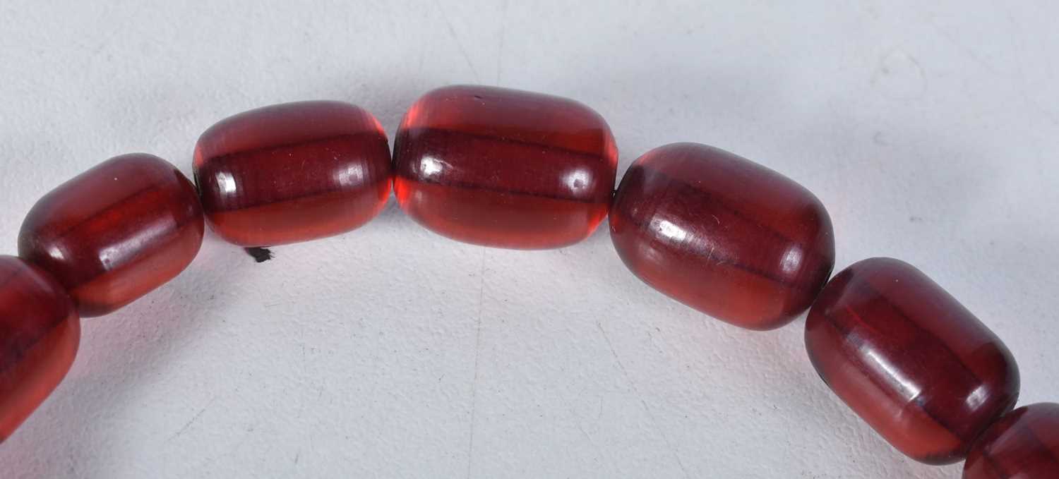 Cherry Bakelite graduated necklace. 88cm long, Largest Bead 22mm, weight 93g - Image 3 of 3