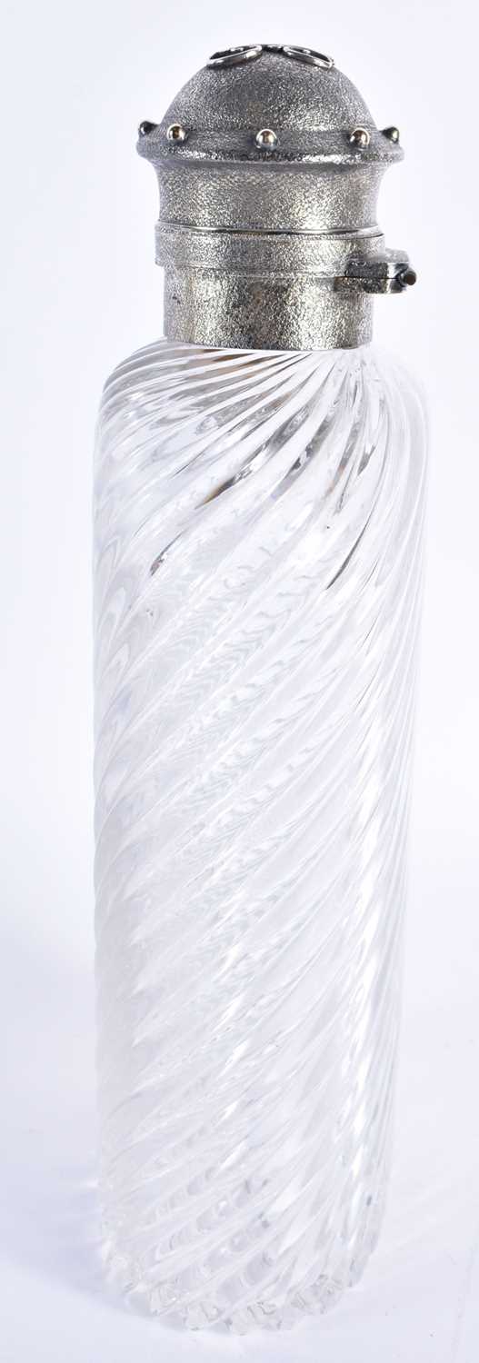 AN UNUSUALLY LARGE VICTORIAN SILVER MOUNTED WRYTHEN MOULDED GLASS BOTTLE by Thomas Johnson I, the - Image 4 of 6