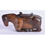 AN 18TH CENTURY CARVED TREEN HORSE SNUFF BOX incised with motifs, modelled recumbent with head