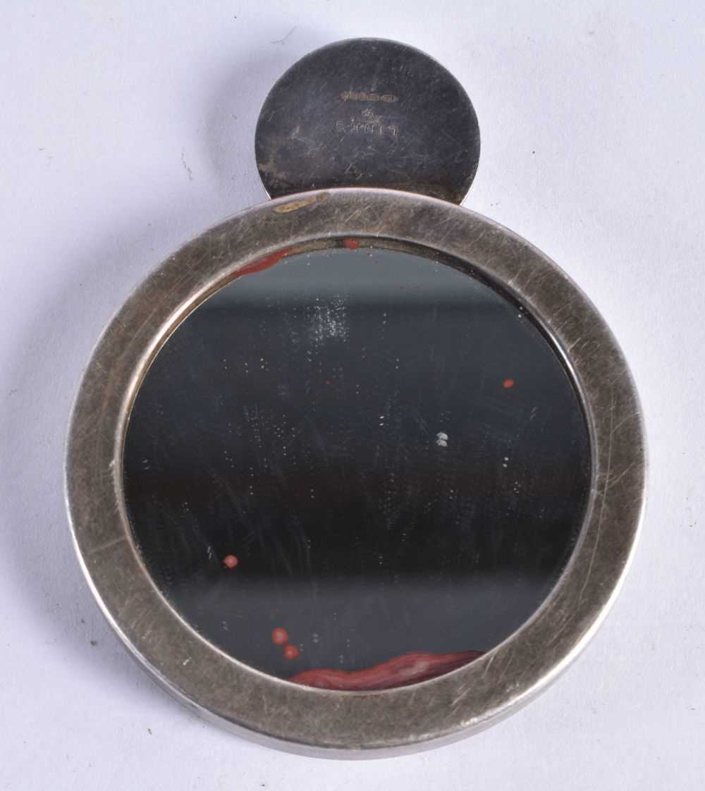 A Silver Links of London Retro Handbag Mirror. Stamped 925. 7.6cm x 6cm x 0.7cm, weight 47g