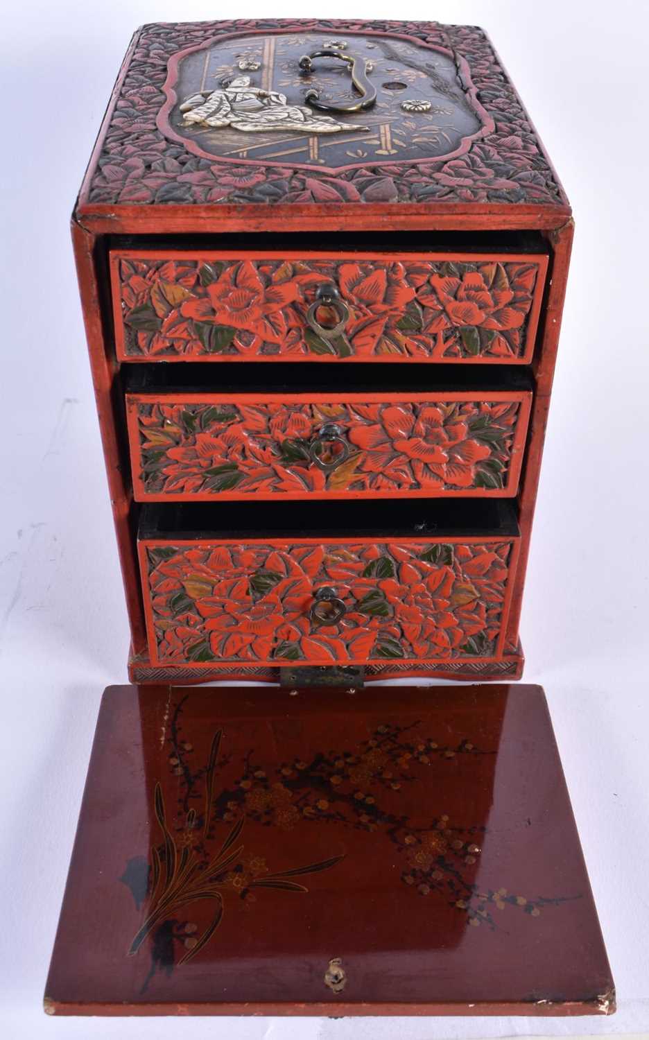 A 19TH CENTURY JAPANESE MEIJI PERIOD CINNABAR LACQUER KODANSU CABINET decorated with figures in - Image 2 of 6