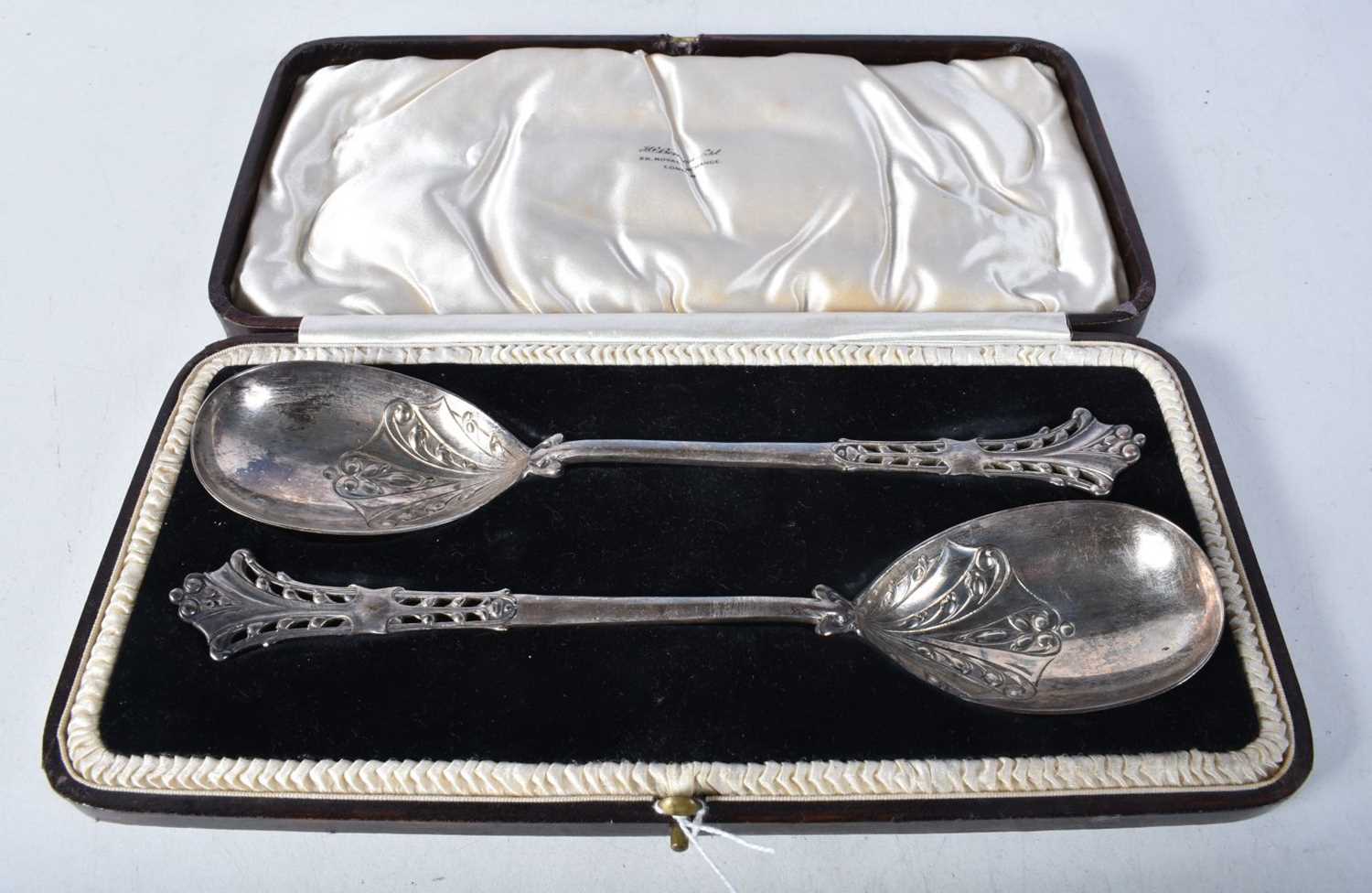 An Edwardian Cased Set of Silver Serving Spoons by James Deakin & Sons. Hallmarked Sheffield 1908.