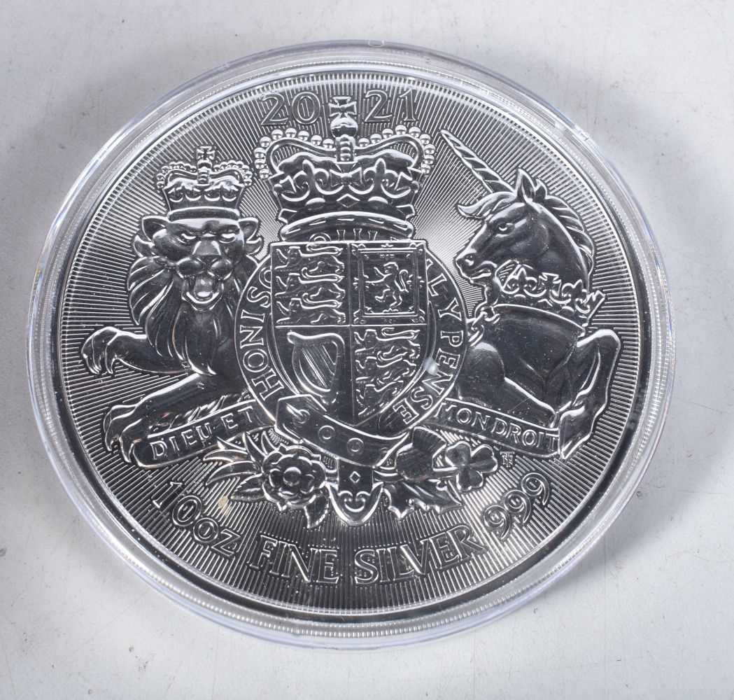 2021 Elizabeth II The Royal Arms 10oz 999 Fine Silver 10 Pounds Coin - Image 3 of 3