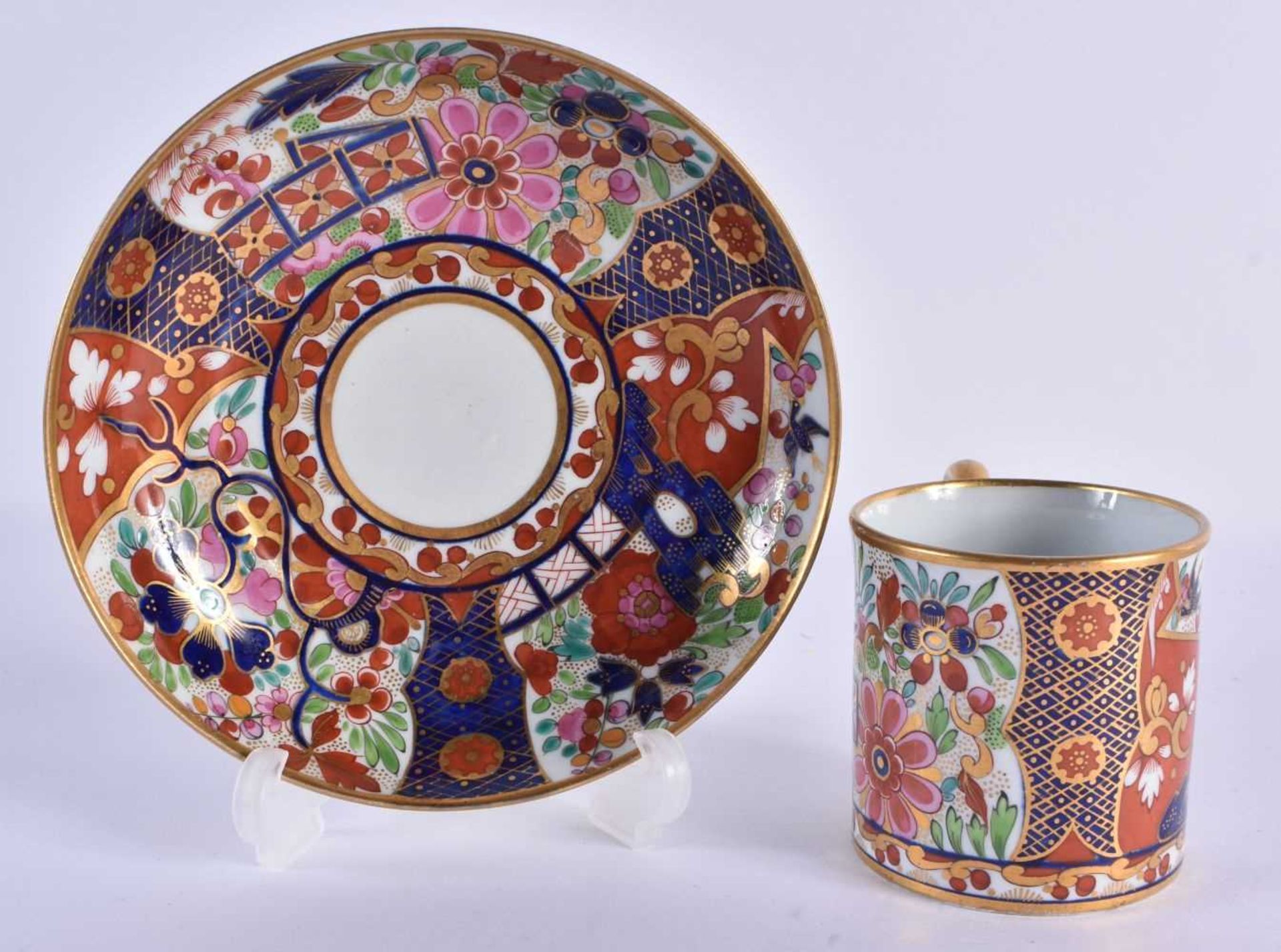 A FINE EARLY CENTURY CHAMBERLAINS WORCESTER IMARI CUP AND SAUCER together with a similar cup & cup & - Image 4 of 9