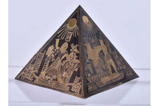 AN ANTIQUE EGYPTIAN REVIVAL DAMASCENED OBELISK DESK WEIGHT. 6 cm x 5.25 cm. - Image 1 of 3