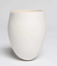 ELSPETH OWEN (b.1938) a porcelain eggshell pot with burnished surface, 5" high (Est. plus 24%