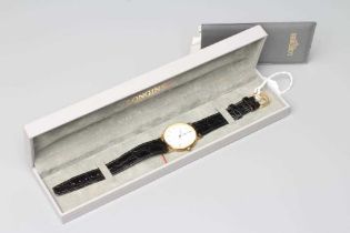 A GENTLEMAN'S 9CT GOLD LONGINES PRESENCE WRISTWATCH, the white dial with black Roman numerals,