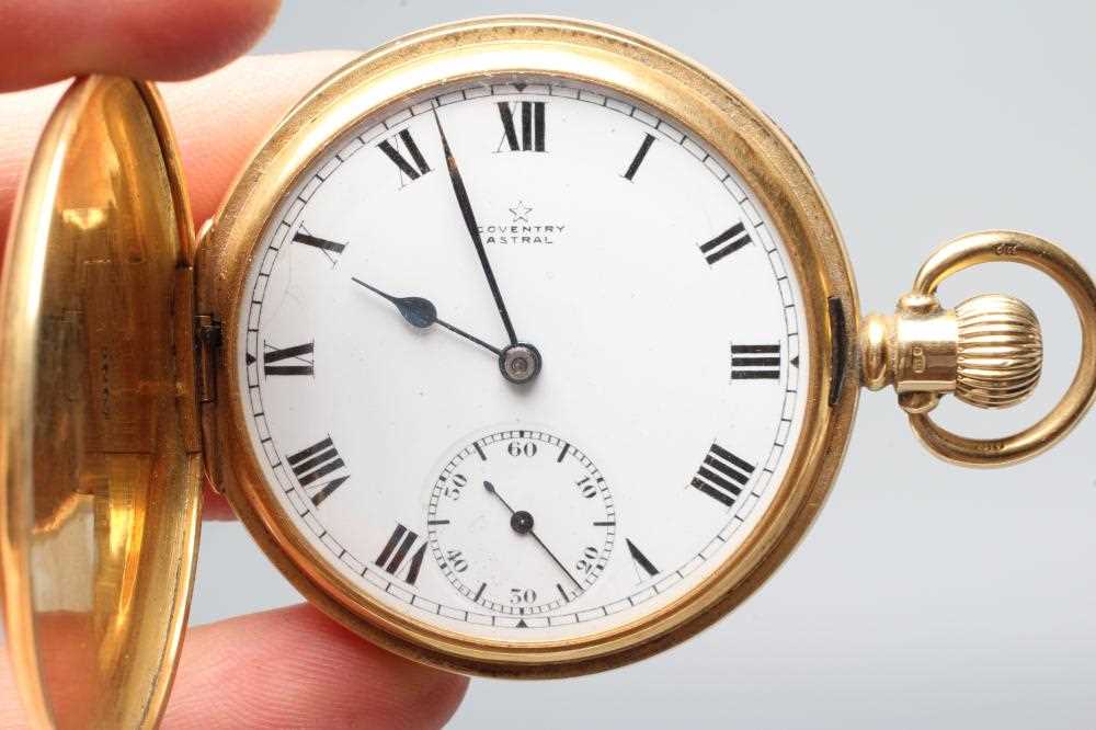AN 18CT GOLD TOP WIND HUNTER POCKET WATCH, the white enamel dial with black Roman numerals enclosing - Image 2 of 4